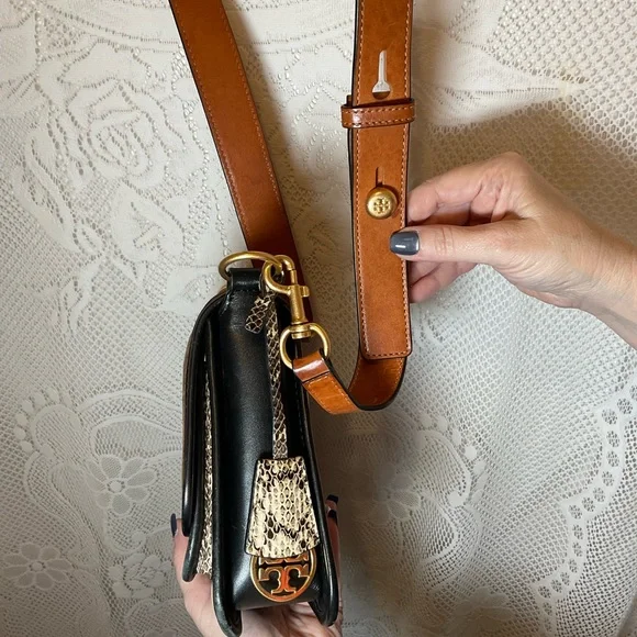 Tory Burch Black and Cream Snakeskin Crossbody Bag - Picture 3 of 8